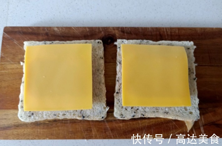 早餐|别再为孩子的早餐发愁了,这款快手三明治轻松解决,几分钟就上桌
