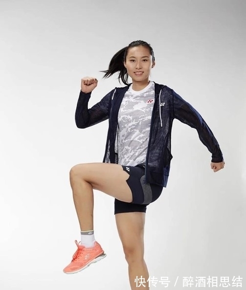 谢杏芳|王仪涵的故事：国羽无冕之王，25岁前没谈过恋爱，31岁嫁小师弟！