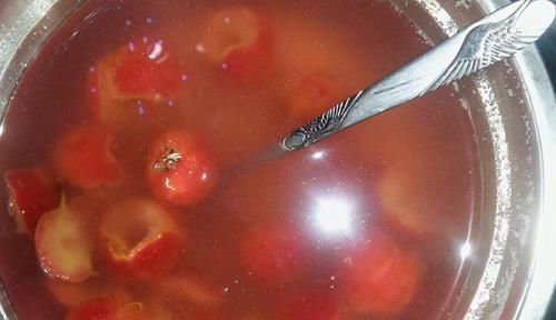 瘀阻|糖尿病患者经常用山楂泡水喝，能不能降血糖？实验告诉你真相