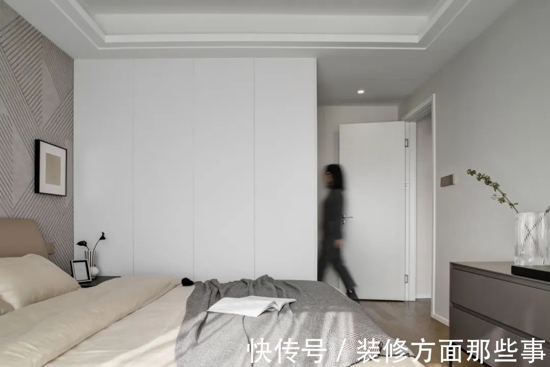 新房|120㎡现代简约风格新房装修,嵌入式电视柜包容性极佳!