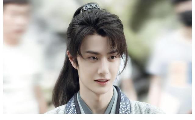 《街舞4》已證明，王一博的確適合錄綜藝，不適合演戲