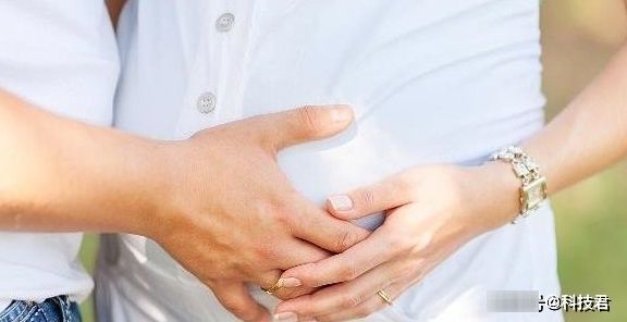 检查|为什么排畸检查,非要在孕中期进行?看完后你就会明白了!