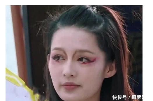 别让男生给你化妆，瞅瞅这些女明星，比特效还嗨皮