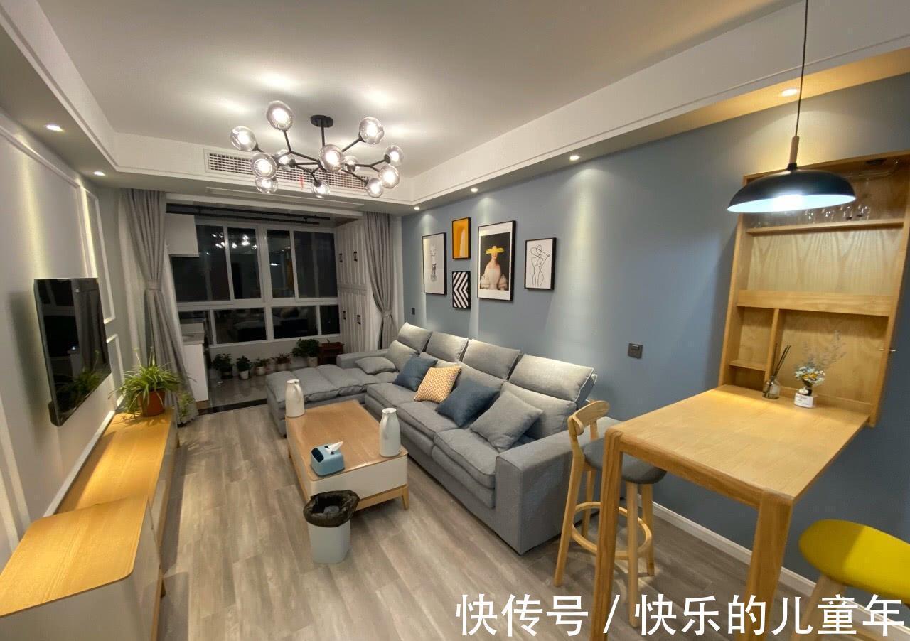 客餐厅|年轻人都喜欢这样的装修,效果很漂亮,电视墙简约又大气,晒晒!