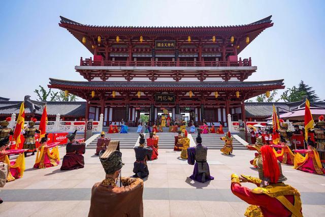 鞋底#吐鲁番出土草鞋,凤凰山出土麻鞋,它们穿脚上,究竟是哪种鞋舒服