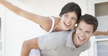 一个月|掌控一个月中女性的荷尔蒙规律，你就知道该怎么去“对付”她