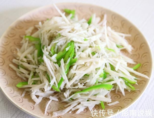 金针菇|美食推荐家常豆腐、金针菇蒸鸡翅、清炒藕丝、红焖猪蹄的做法