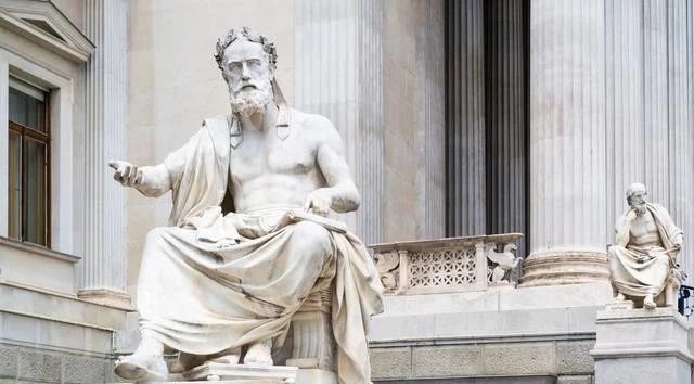 将军|色诺芬:这个古希腊的历史学家,居然曾经是一个带兵的将军