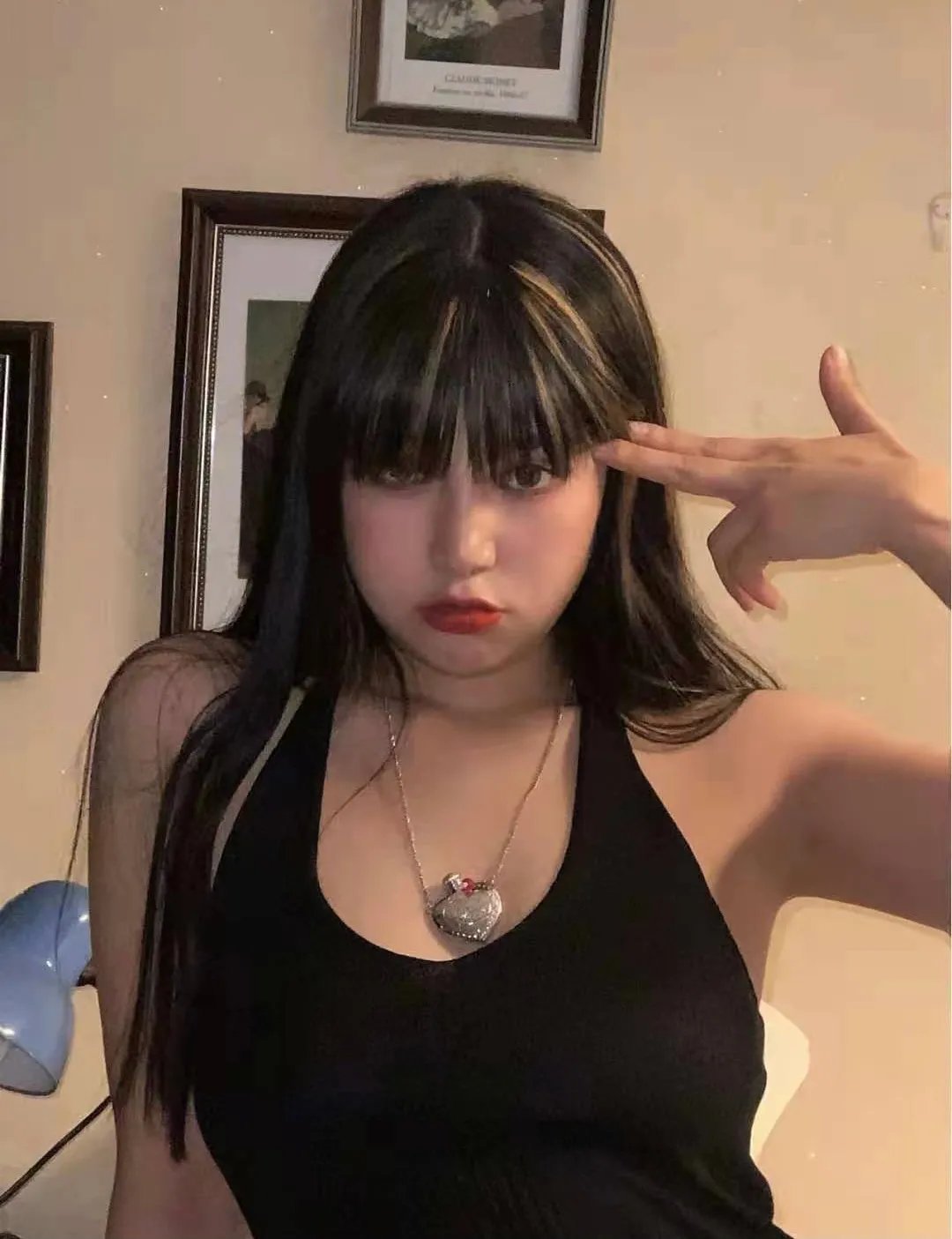 发型师|是时候染发了!今夏流行这6款发色,太显白了