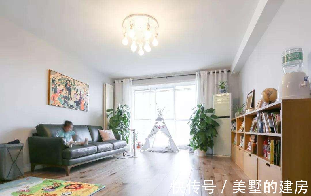 窗帘|客厅阳台一体设计,窗帘应该挂在哪?怎么挂?