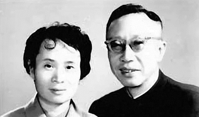 硬笔书法#溥仪生前最好的28个字迹曝光,骨力十足,个性鲜明,是无奈是结束