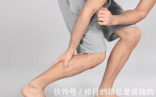 血液粘稠|血管“洗涤剂”已找到，洋葱靠边站，水里放一勺，冲走高血脂