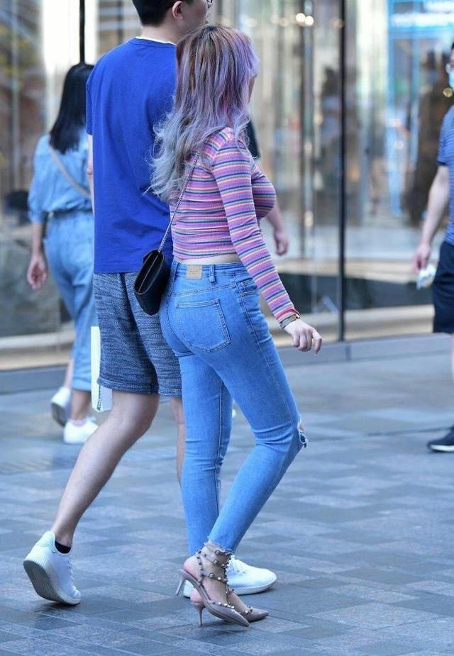 美丽的她个性足，彩虹般的魅力够时尚，真精致