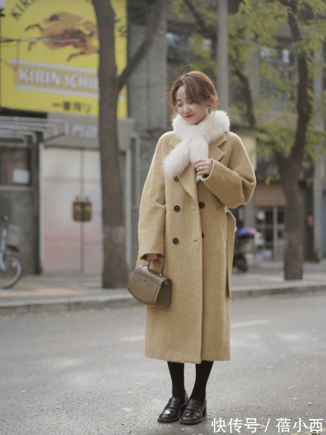 大衣|奔三奔四的女人一定要精致!冬季多穿“大地色大衣”,气质大加分