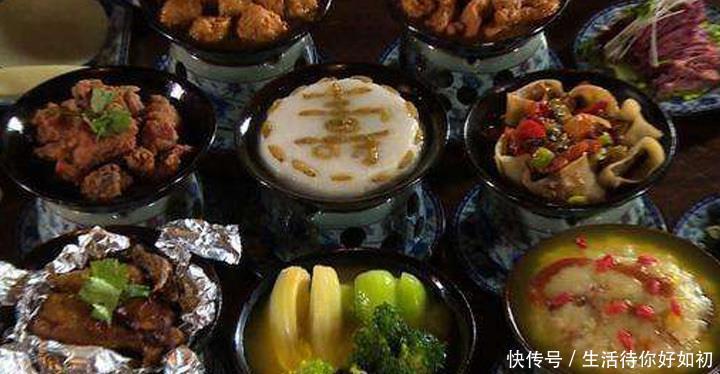 进一步|慈禧如何起床需要宫女这样叫，慈禧如何用膳打几个人才吃！