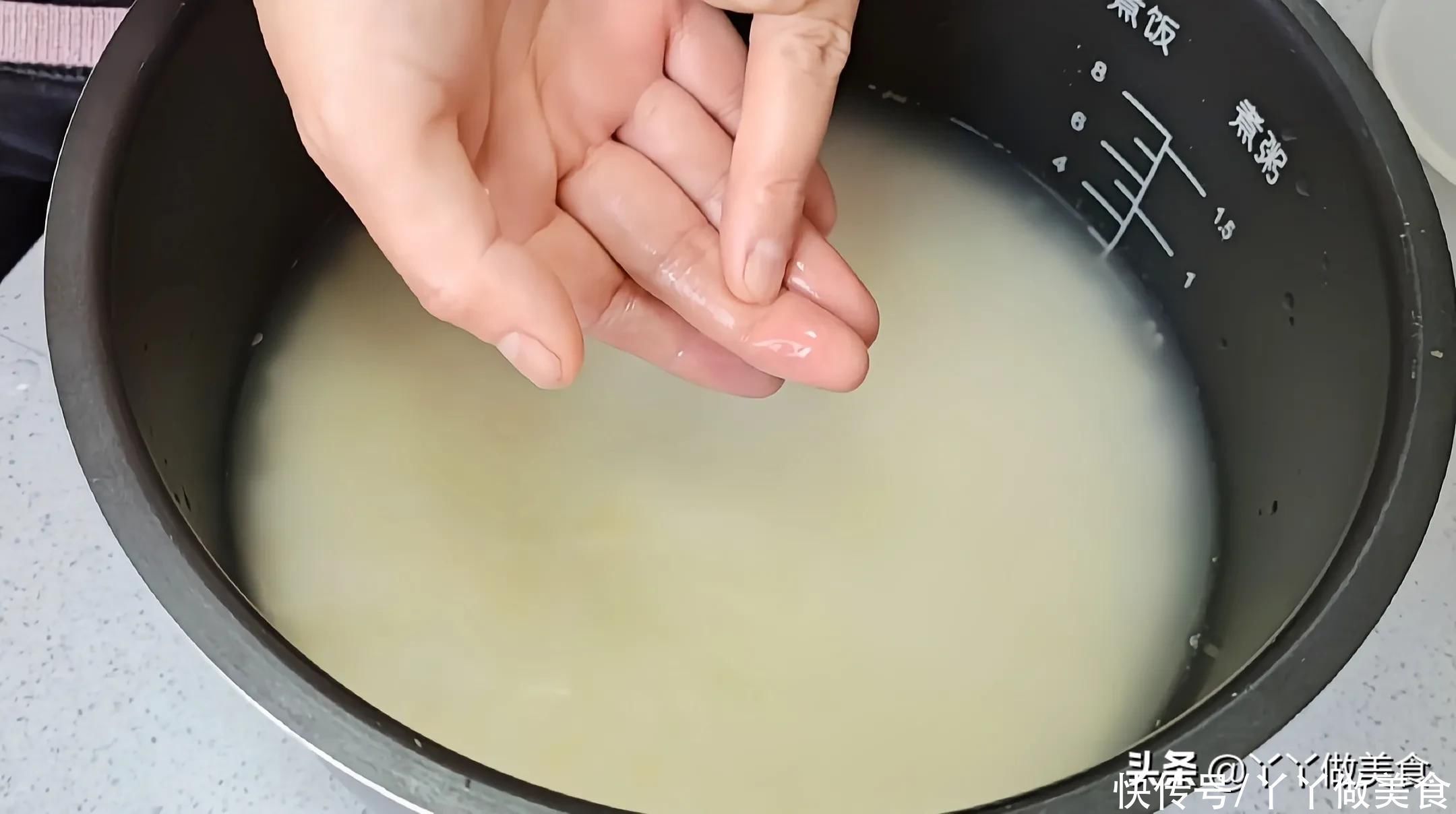 秘方|蒸米饭绝招，大厨教你饭店不外传常用秘方，不用菜也能吃两大碗