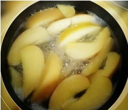 每天吃一个煮熟的苹果,坚持7天,“3甜头”或会悄悄上门