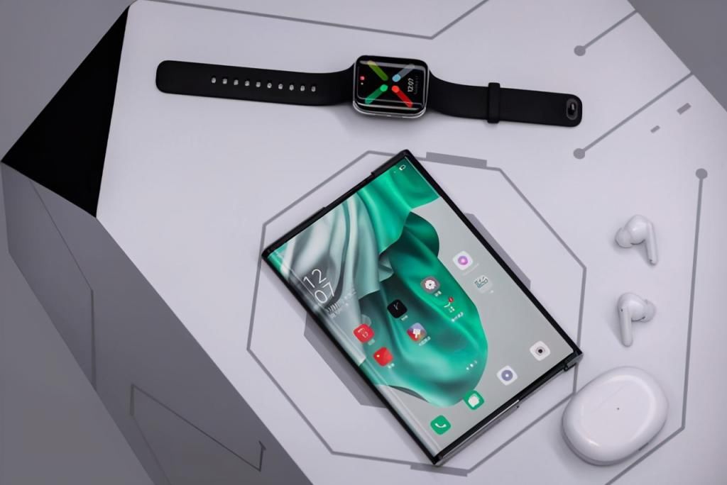 OPPO|柔性屏褶皱、寿命问题如何解决？OPPO卷轴屏概念机给出新方案