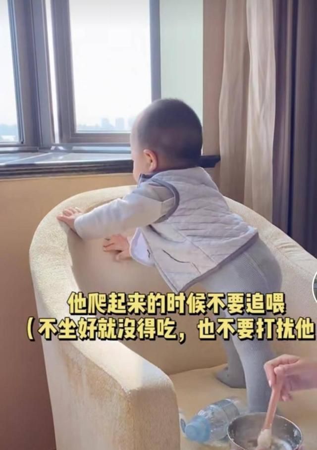 孩子注意力|孩子自主进食前，如何正确喂饭？很多妈妈第一步就做错了