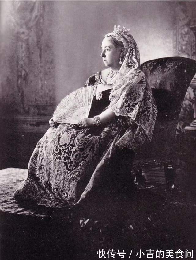 遗物&放了逾120年！澳洲图书馆在著名诗人遗物中，发现“百年巧克力”