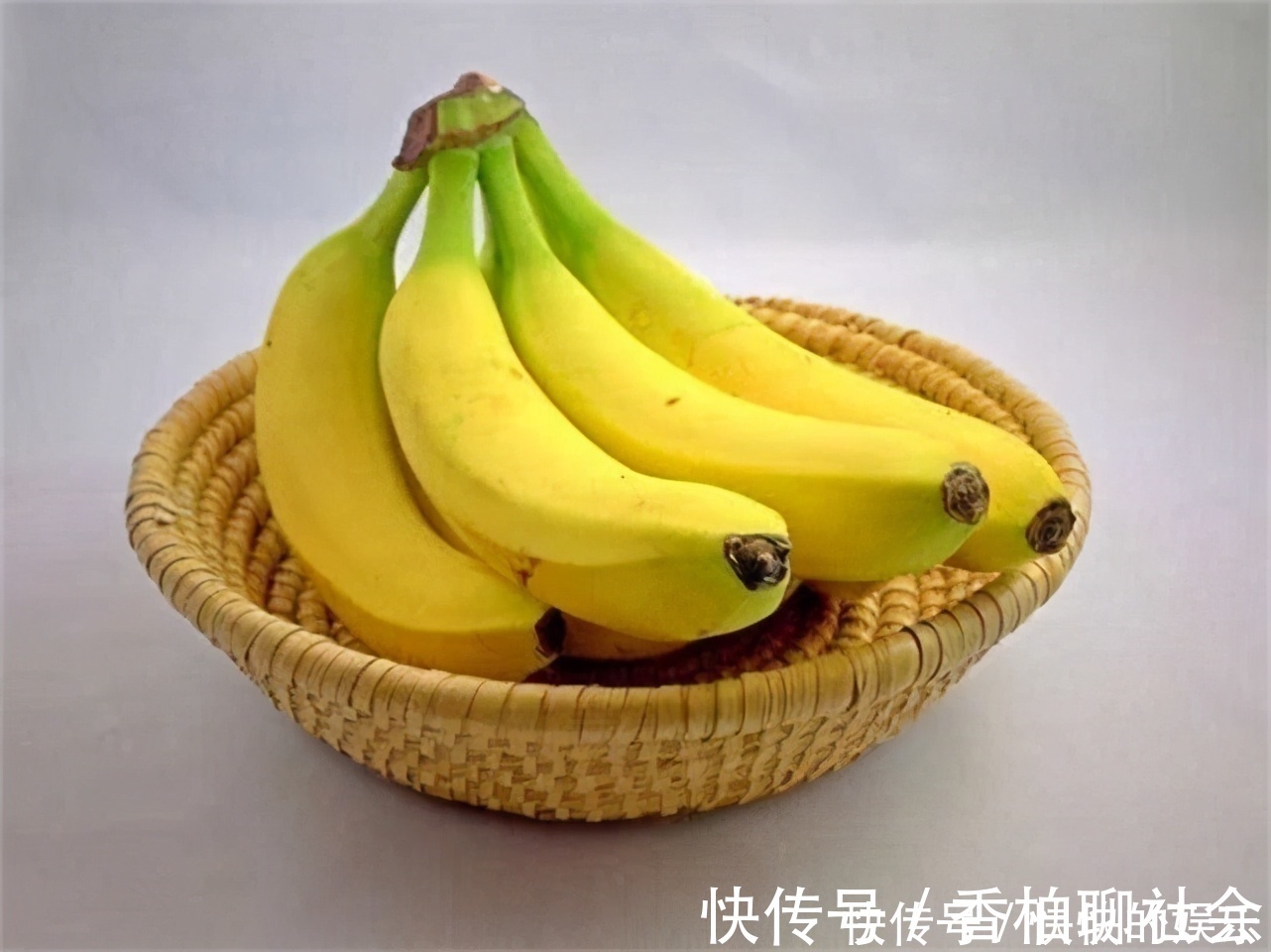 长寿|人到中年想长寿,可以坚持吃3种食物,补充营养,滋补身体