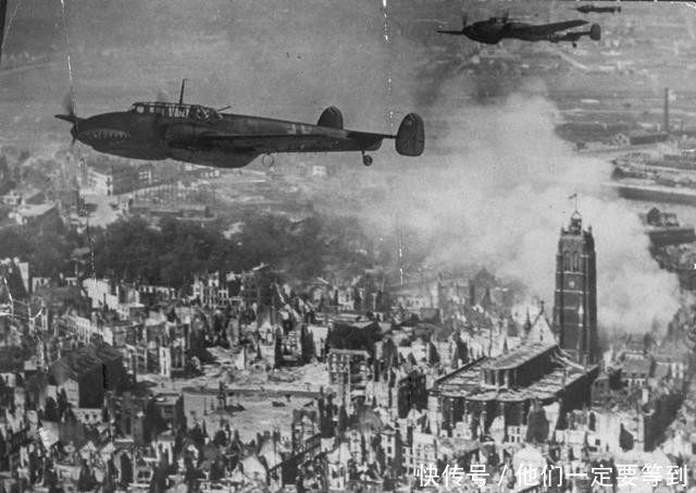 苏军|一组二战老照片：在埃及被俘的印度士兵，苏军使用缴获的武器