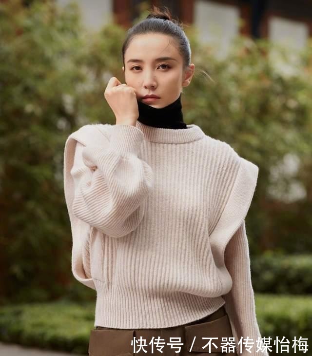 秋冬|老是穿“卫衣+牛仔裤”,容易显得单调,今年秋冬明星都这么穿