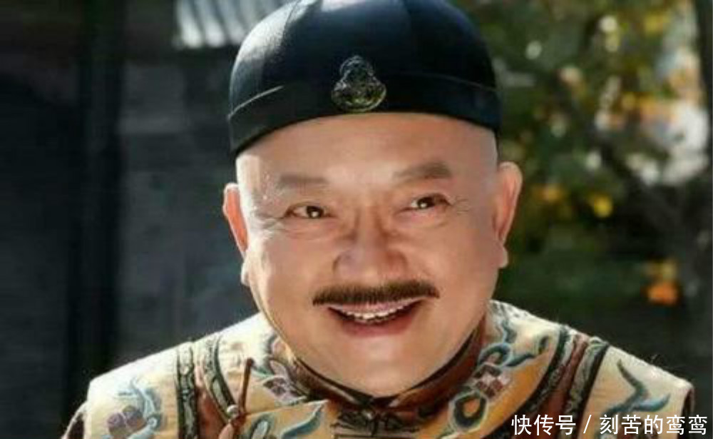 和珅出联“三斤四两五花肉”,纪晓岚巧对下联,叫和珅磕头认错!