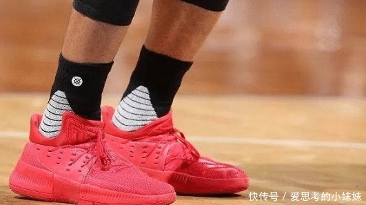 难忍受的球鞋反人类设计,一千多块的鞋都不如买国产