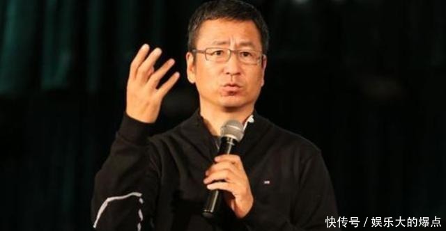 王朔|王朔评白岩松骨子里做作的“肉喇叭”!坐第一排有什么好优越的