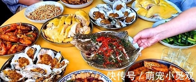 清蒸花蟹|过年去姑姑家拜年，4个姑父做拿手菜，两天吃四顿，顿顿不重样