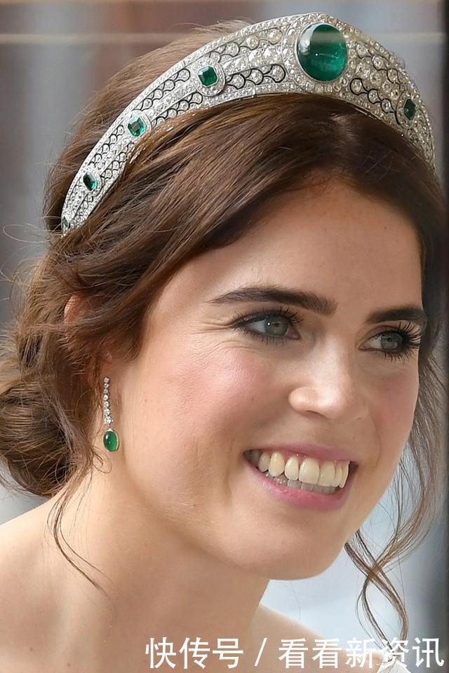 闲聊丨“与爱同名”,王室珠宝中那一抹醉人的颜色