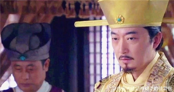 算命|相士去一人家算命,刚进门掉头就走,相士:不算了,一家人都不凡