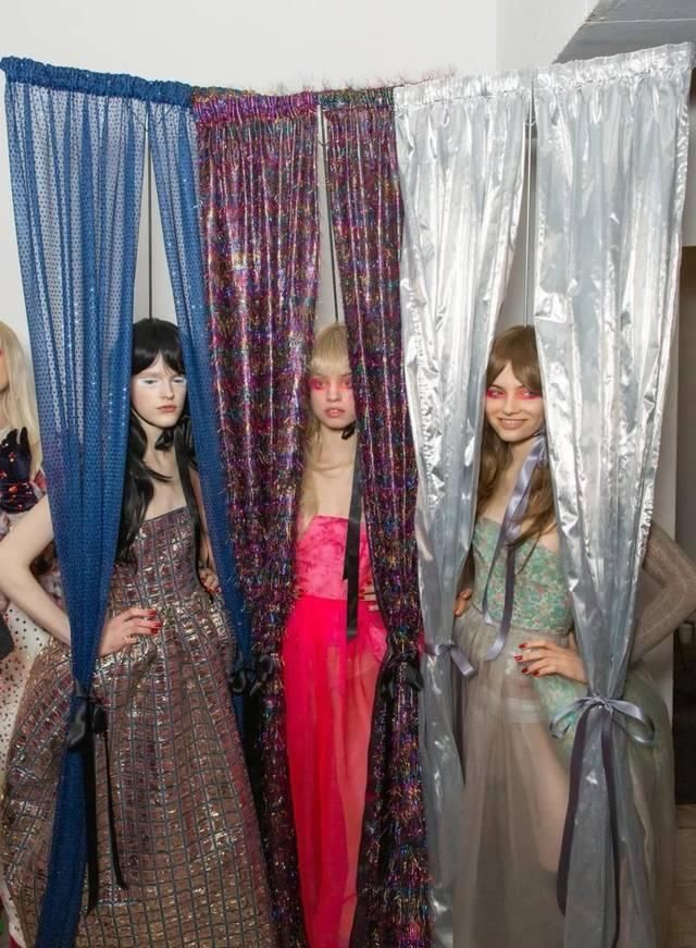 时装周|2020伦敦时装周时尚秀震撼全是那么怪美丽的