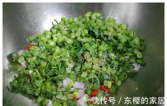 做法|吃面线,最喜欢泰国的这做法,天天吃也没够,一盘下肚,又香又饱
