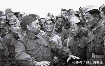 优秀|“少将”走在路上，一个乞丐叫他大名，刚要生气发现竟是自己弟弟