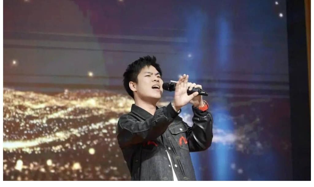 谁是“最受群众喜爱歌手”？第28届番禺石碁青年歌唱大赛喊你来投投票！