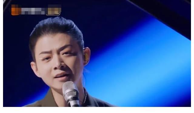 打码|霍尊被打码的画面也太好笑了吧？好像从节目里消失了又好像没消失