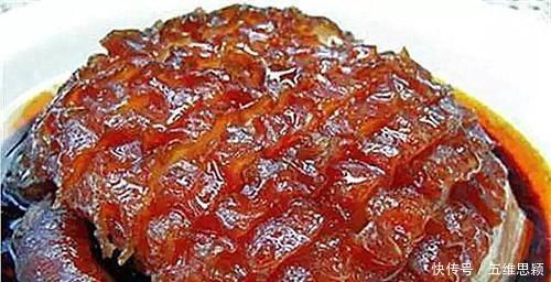 五花肉|大厨教你虎皮扣肉的正宗做法,一次10斤随意蒸,入口即化好吃不腻