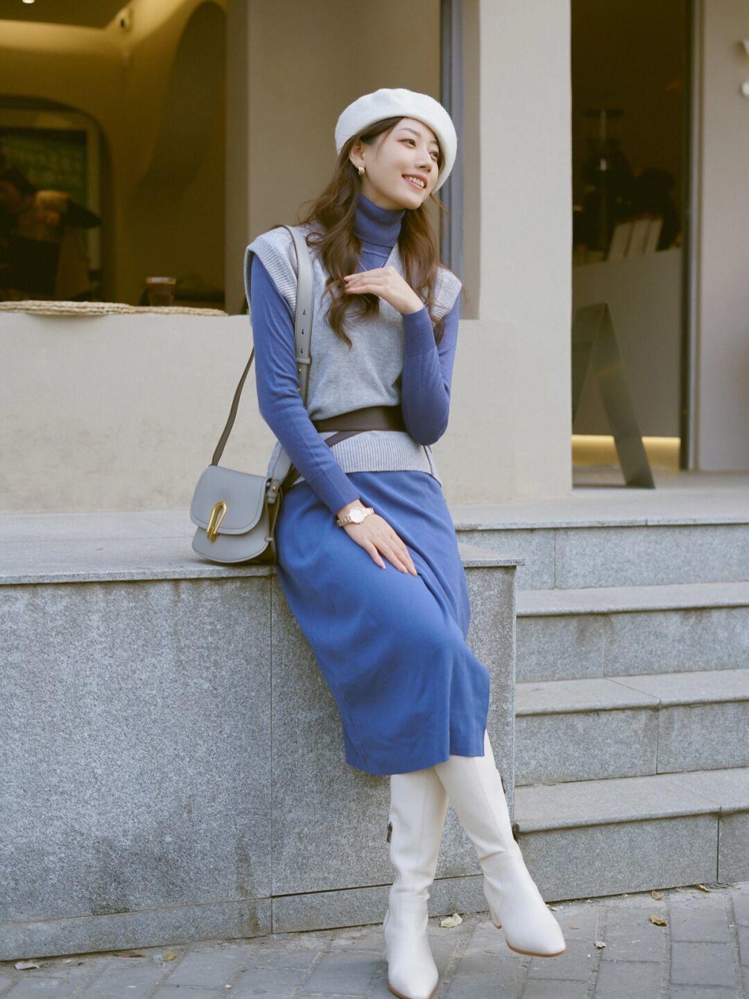 搭配 这才是冬季穿衣的典范,不刻意扮嫩,一件“毛衣”就足够