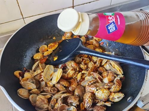 鲜香麻辣的香辣蛤蜊，赶紧来一份
