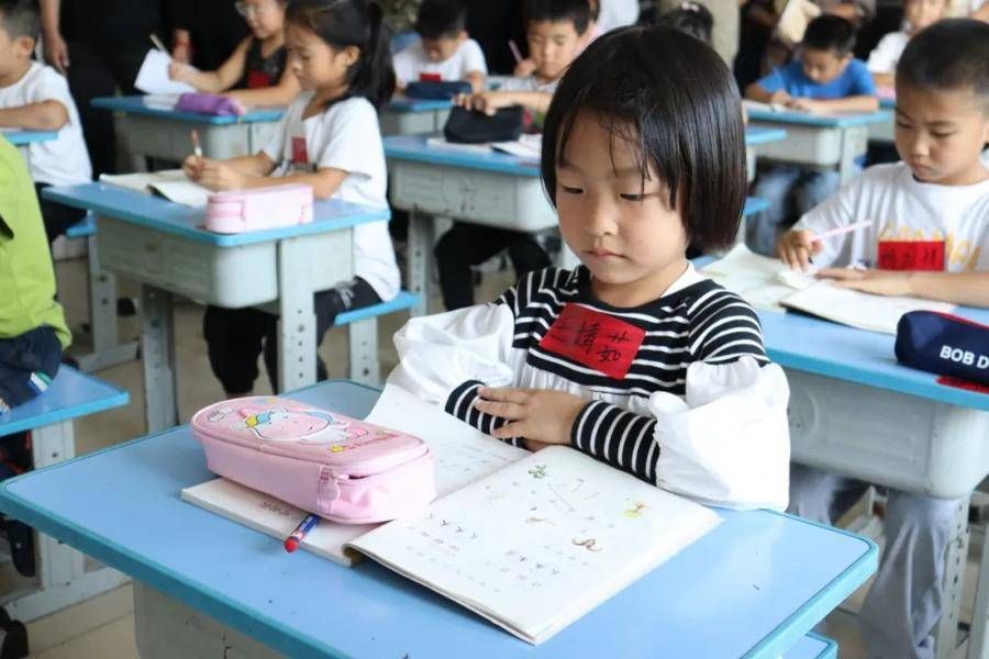 教师|日照山海天旅游度假区龙山路小学：唱响“五部曲”走好衔接路