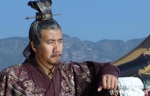 大将|皇帝把醉酒的大将抬上龙床,大将酒醒做了一件事,让皇帝放心了!