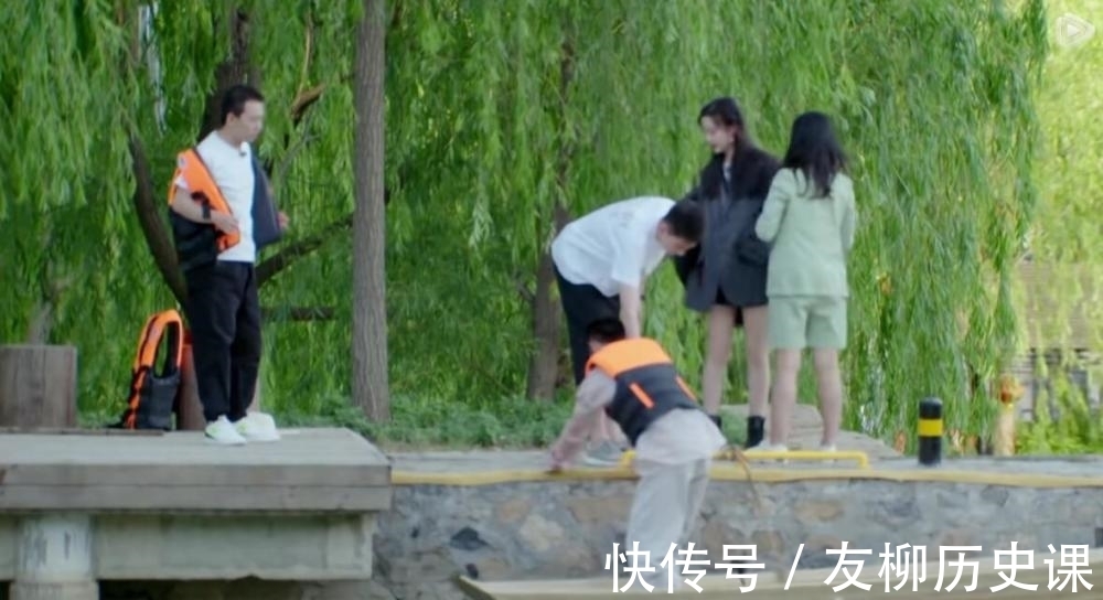 综艺节目|五十公里桃花坞两次加更,张翰对孟子义迥然不同,让CP粉迷茫