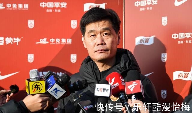 李霄鹏|李霄鹏与山东泰山国脚再次相遇,感觉很亲切,都有望获得重用