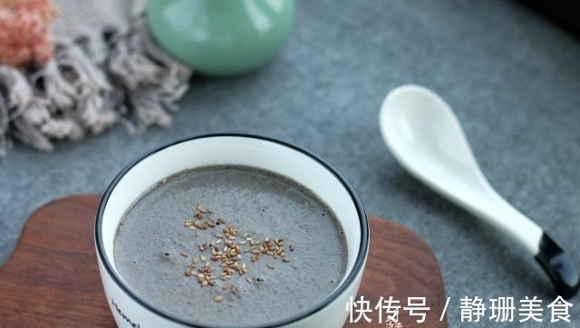黑芝麻糊|冬天黑芝麻不要单独吃，加此3样才大补，每天1碗，身体猛如虎