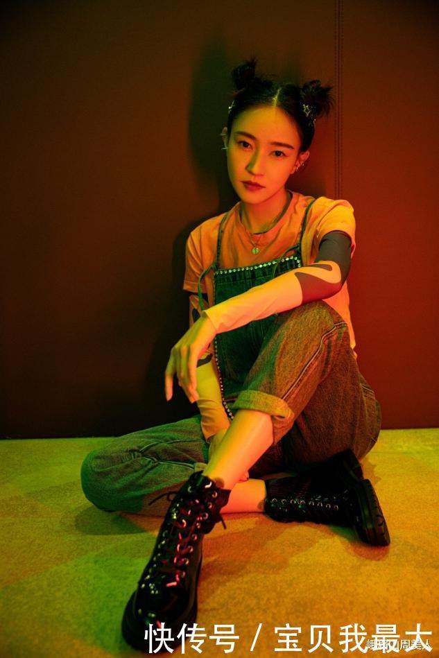 流行|别再只穿“阔腿裤”了!今年流行穿“初恋裤”,遮肉显瘦又青春!