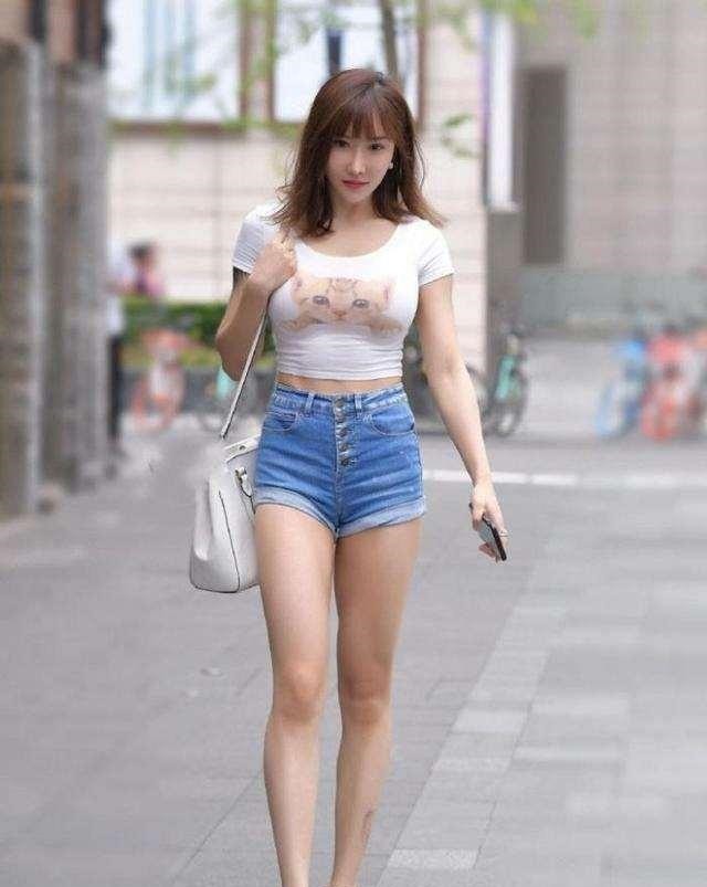 打底裤 时尚俏皮的打底裤穿搭凸显优雅态度,靓丽舒适又耐看,还很百搭!
