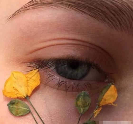 有这“3种眼型”的女生,几乎都是“高颜值”,“第2种”不常见