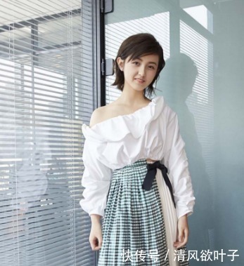 汪苏泷不小心打到张子枫,谁注意彭昱畅的第一反应比言情小说还甜